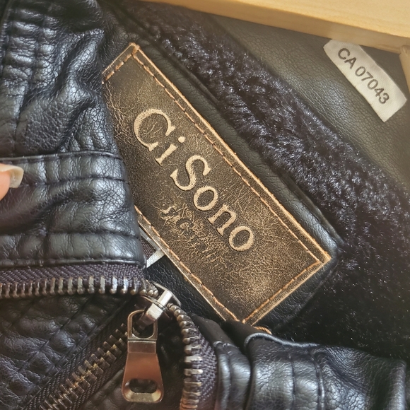 A Ci Sono light Jacket - Picture 3 of 6